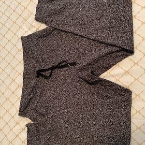 Lululemon ready to rulu pant jacquard black white